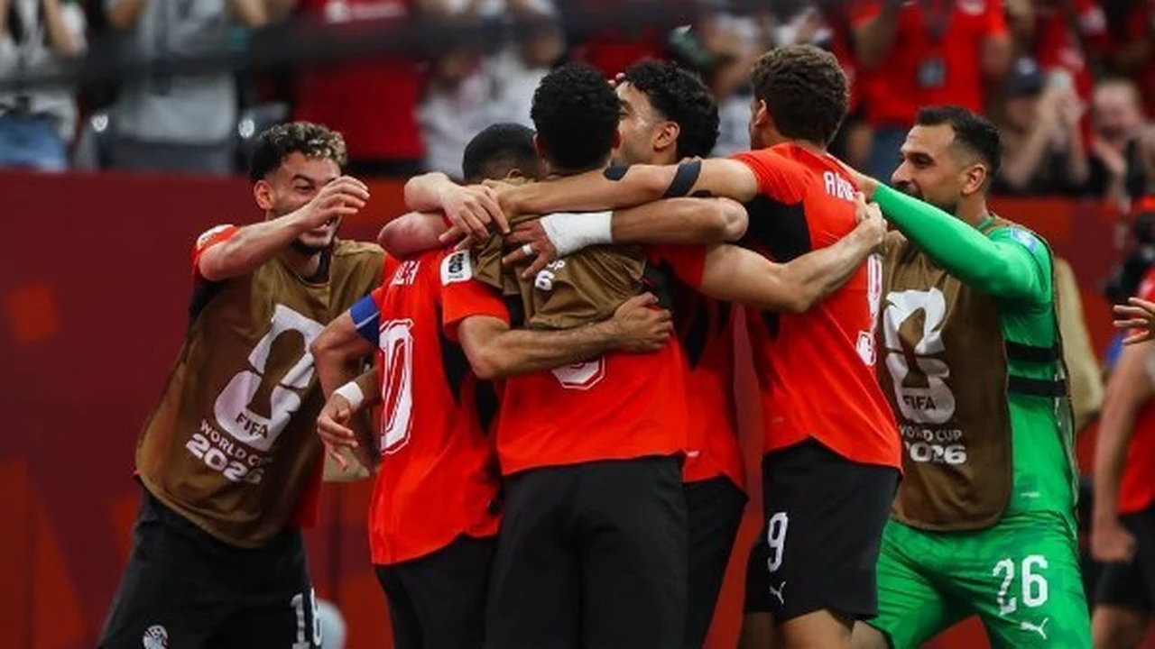 موعد مباراة مصر وأستراليا في سعي الفراعنة للتأهل لكأس العالم